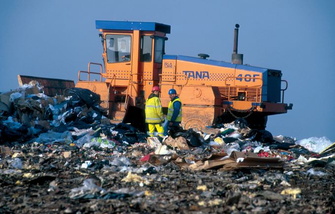 16478414-7d6a-4d7c-a2be-d32fec8421b8